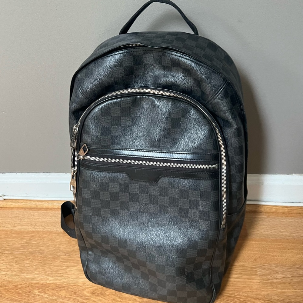 Louis VUITTON Josh Graphite Backpack
